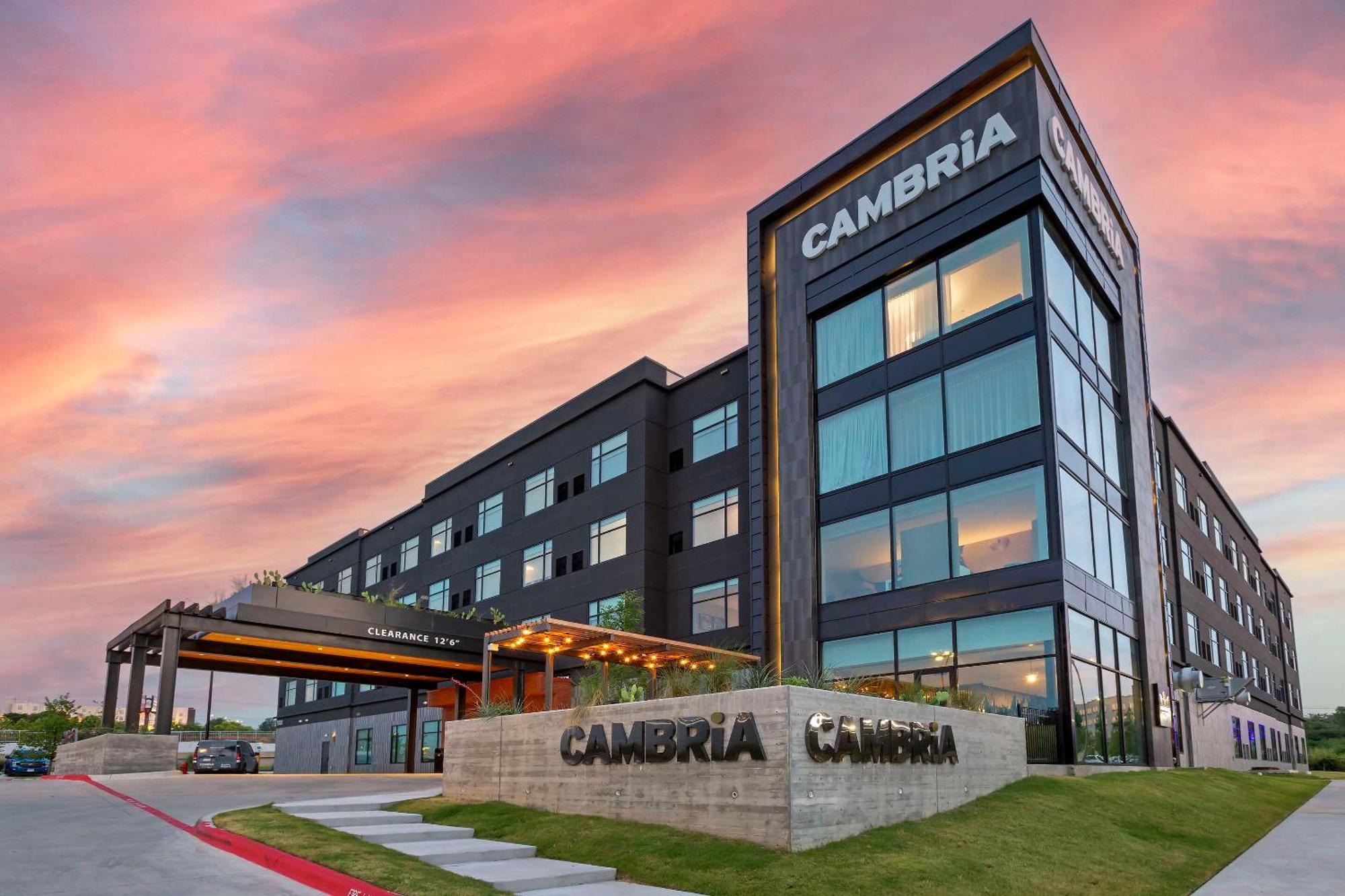 Cambria Hotel Austin Airport מראה חיצוני תמונה