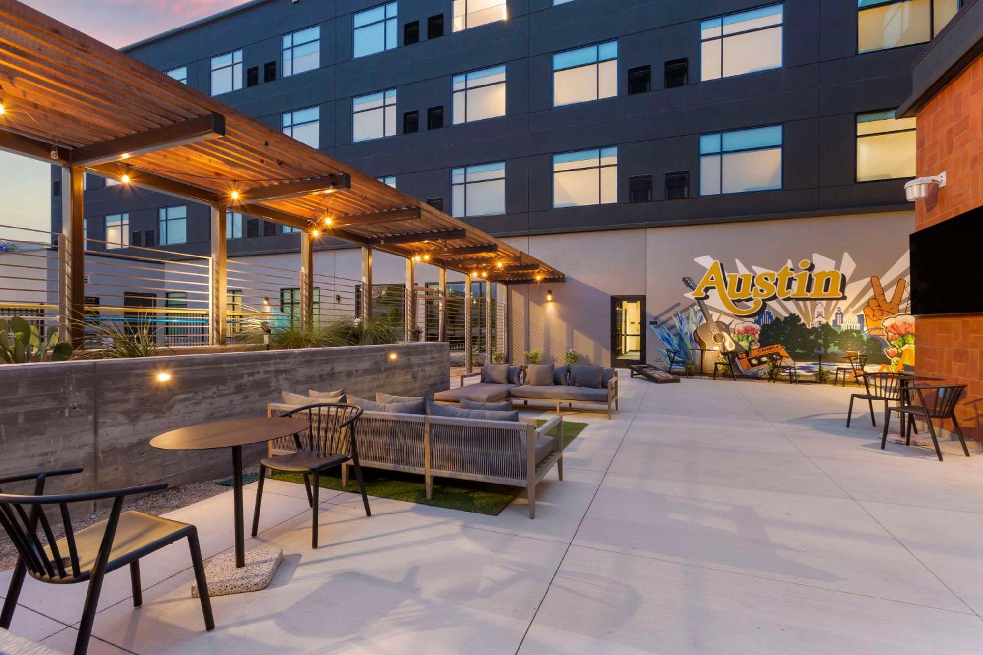 Cambria Hotel Austin Airport מראה חיצוני תמונה
