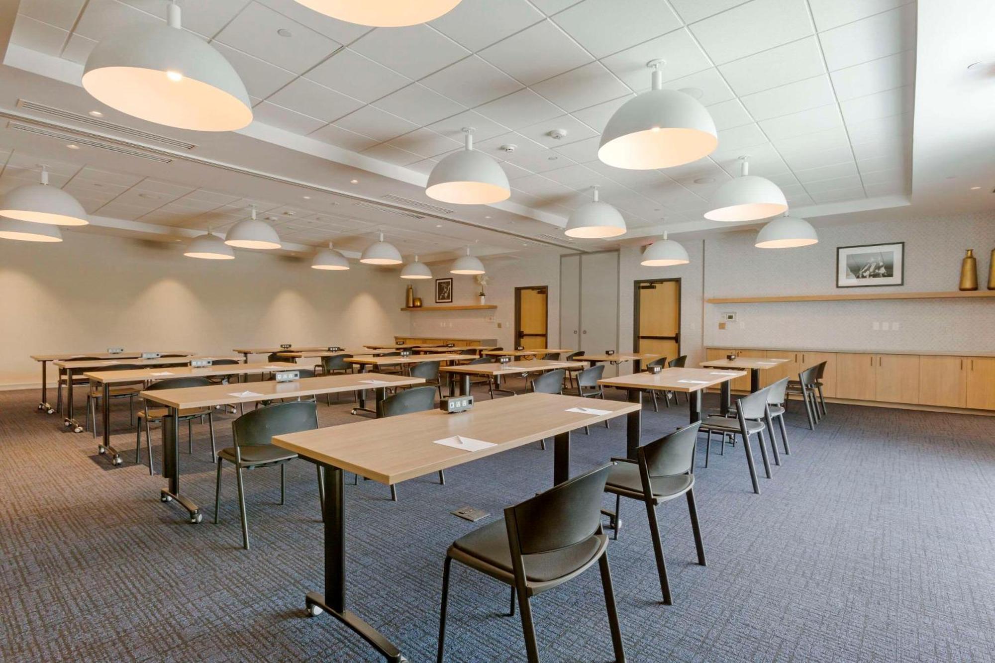 Cambria Hotel Austin Airport מראה חיצוני תמונה