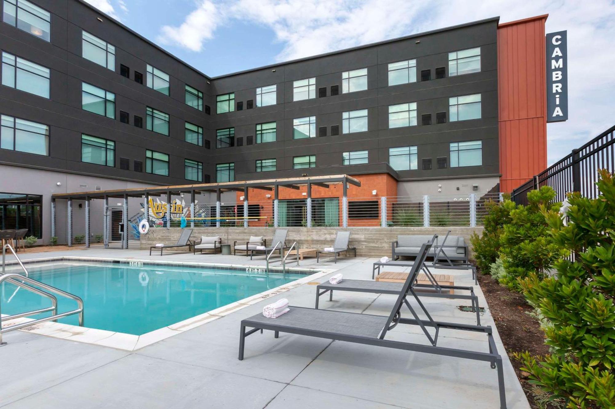 Cambria Hotel Austin Airport מראה חיצוני תמונה