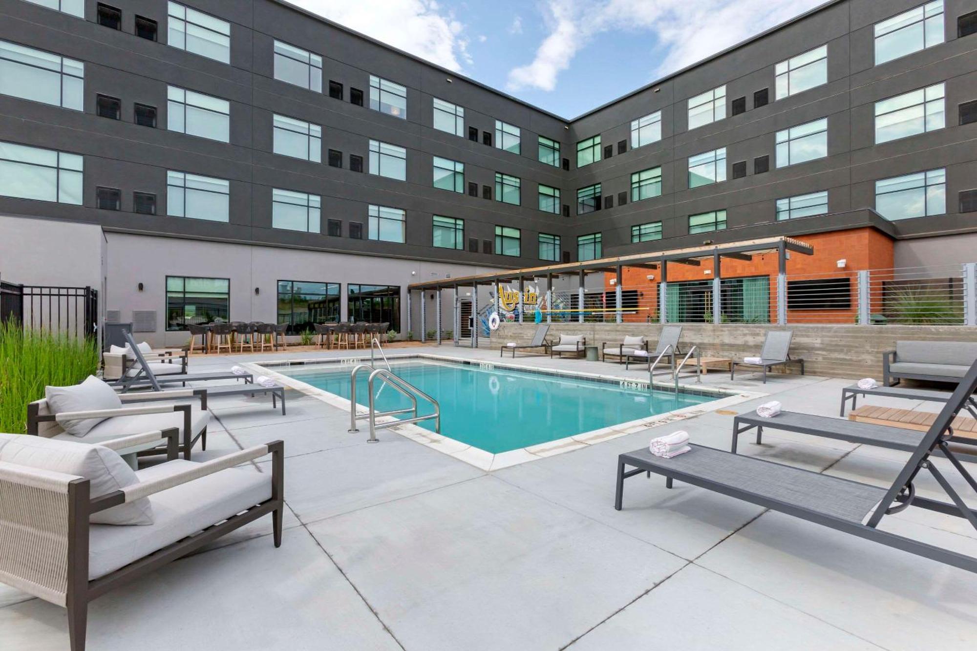 Cambria Hotel Austin Airport מראה חיצוני תמונה