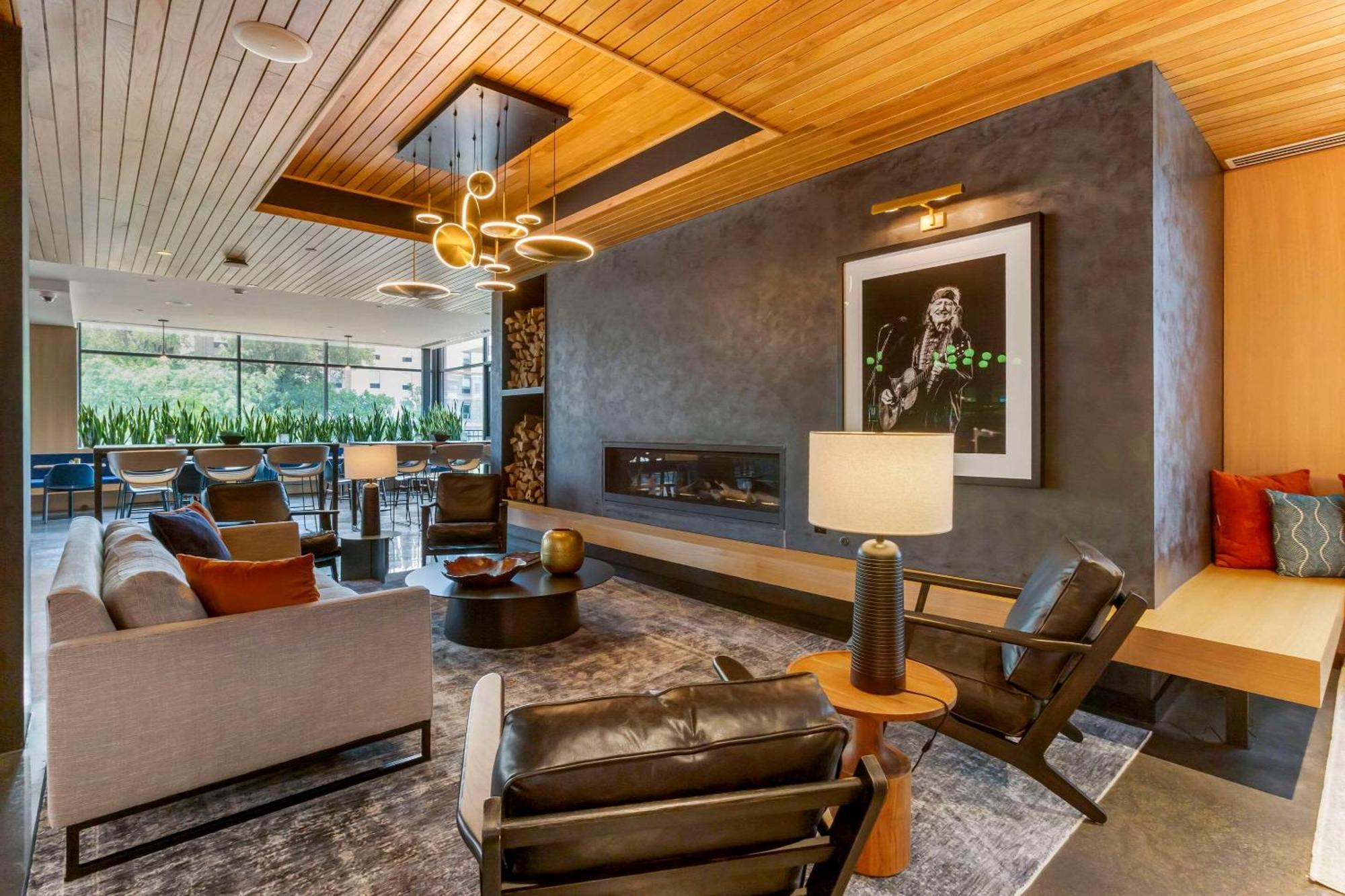 Cambria Hotel Austin Airport מראה חיצוני תמונה